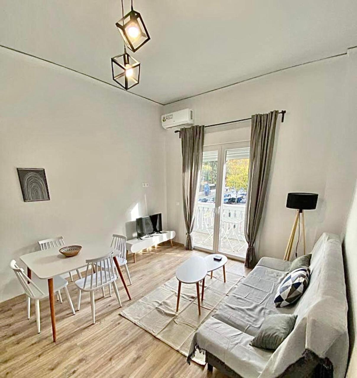 Comfortable Apartment In The City Center Athens Luaran gambar