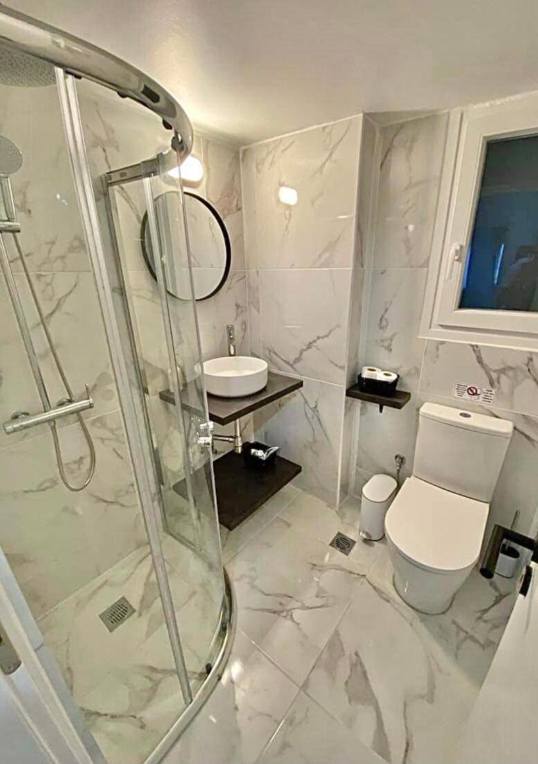 Comfortable Apartment In The City Center Athens Luaran gambar
